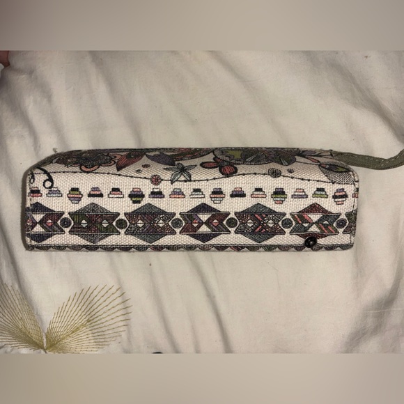 Adorable make up or travel toiletries bag handmade from India 14” long w handle - Picture 4 of 8